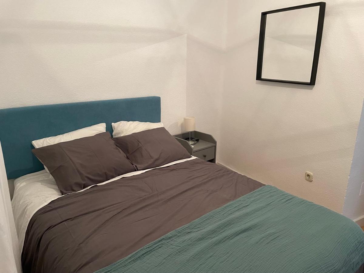 Holidays2Malaga 2 Bedroom Armengual De La Mota Close Shopping Center Luaran gambar